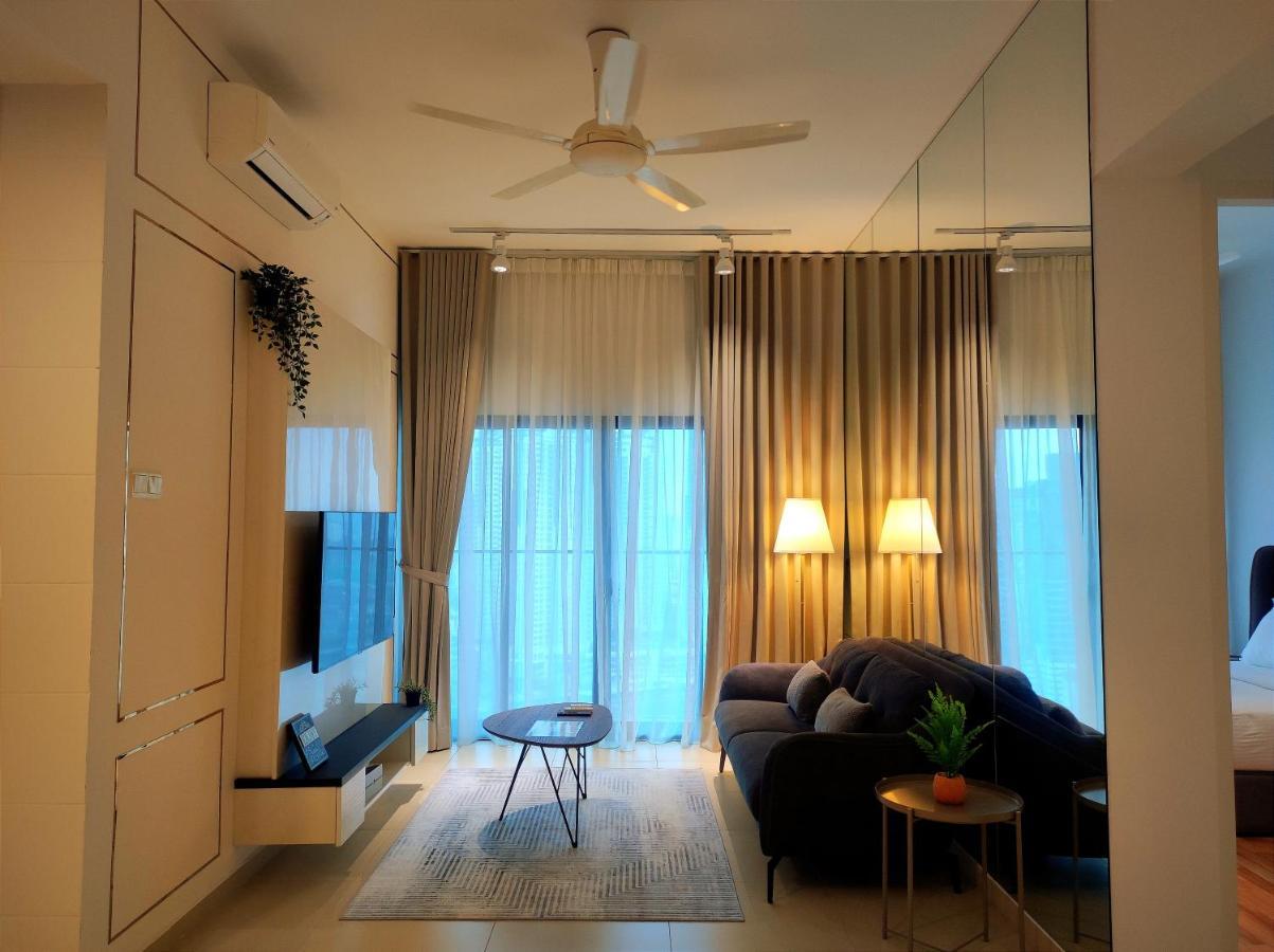 Reizz Residence By Leo Suites กัวลาลัมเปอร์ ภายนอก รูปภาพ