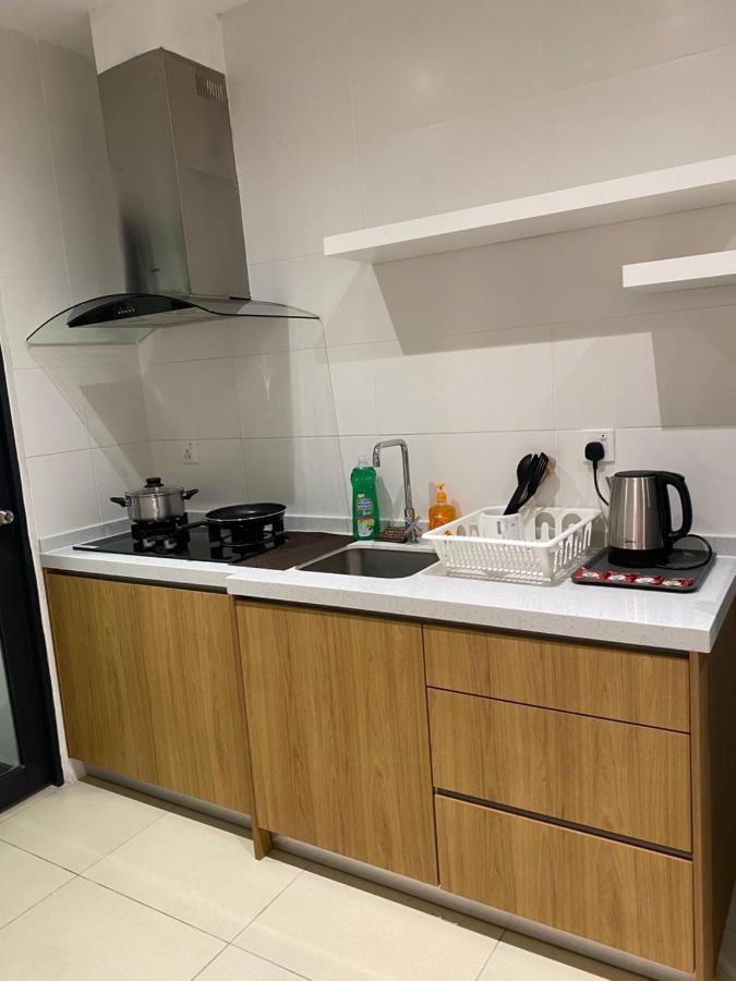 Reizz Residence By Leo Suites กัวลาลัมเปอร์ ภายนอก รูปภาพ