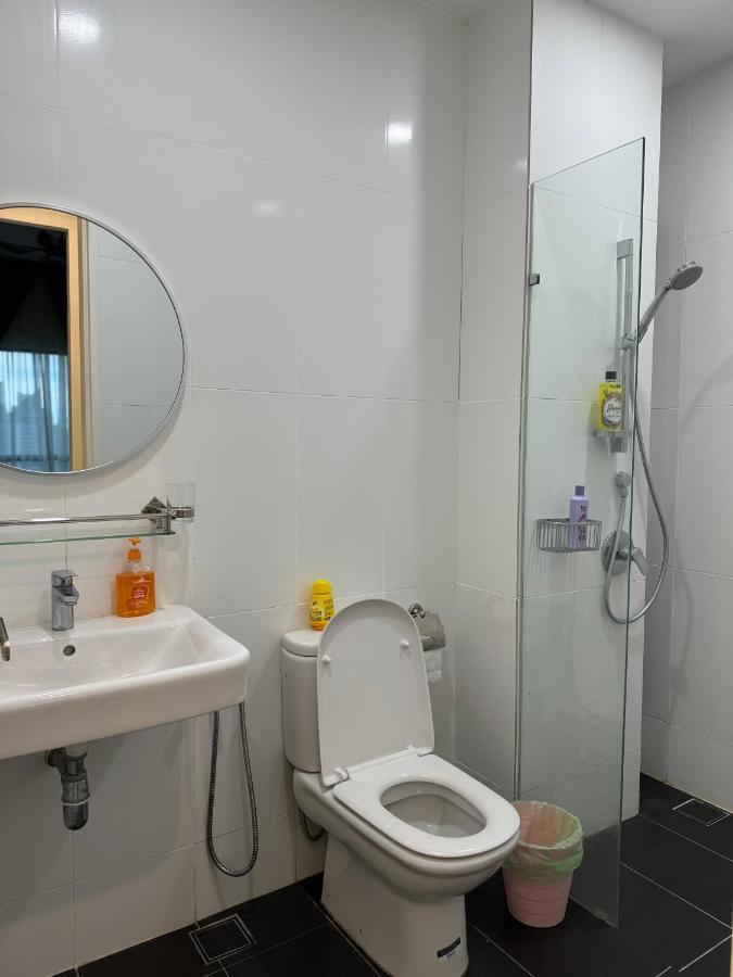 Reizz Residence By Leo Suites กัวลาลัมเปอร์ ภายนอก รูปภาพ